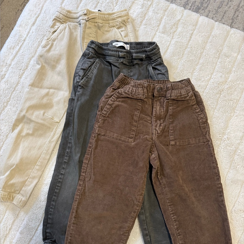 Zara set of 3 Kids Sweatpants/ joggers in Brown, Gray, and Cream 5/6